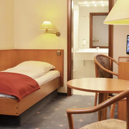 מלון Waldhusen - Adults Only 3*